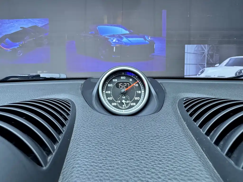 Porsche 718 2018 Cayman 2.0T