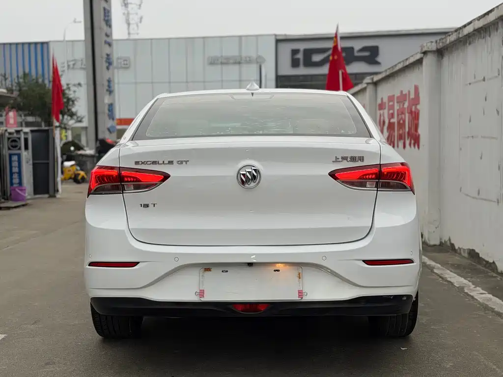 Buick Excelle — миниатюра 11