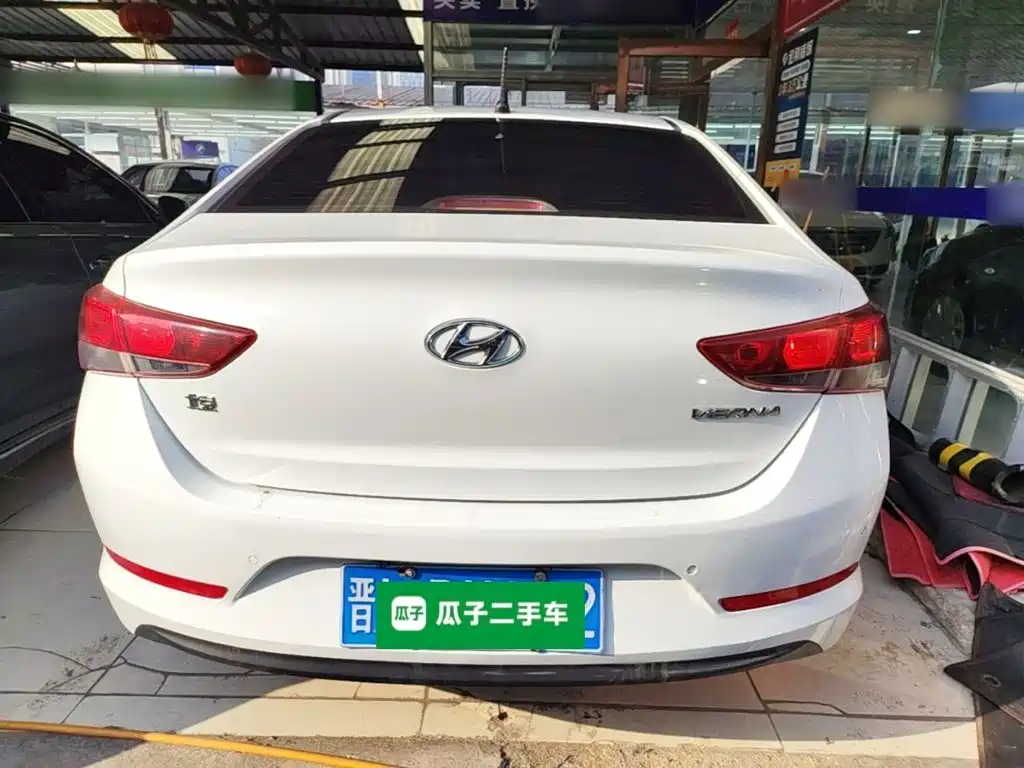 Hyundai Verna — миниатюра 6