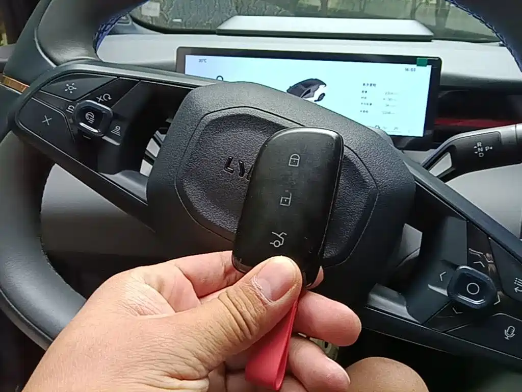 Lynk & Co Z20 — миниатюра 9