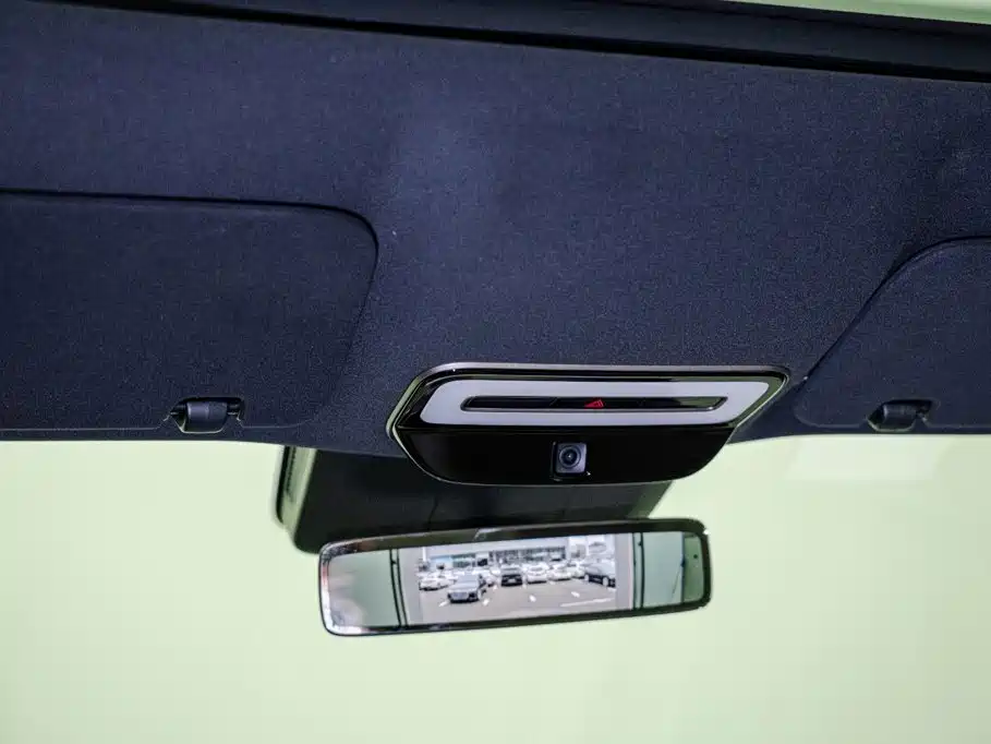 Li Auto Li L8 — миниатюра 24