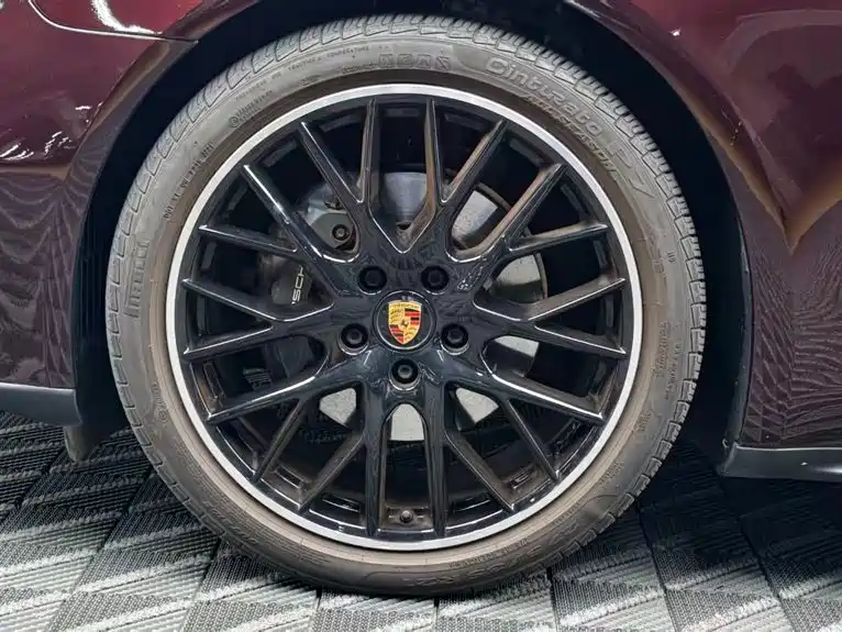 Porsche Panamera — миниатюра 8