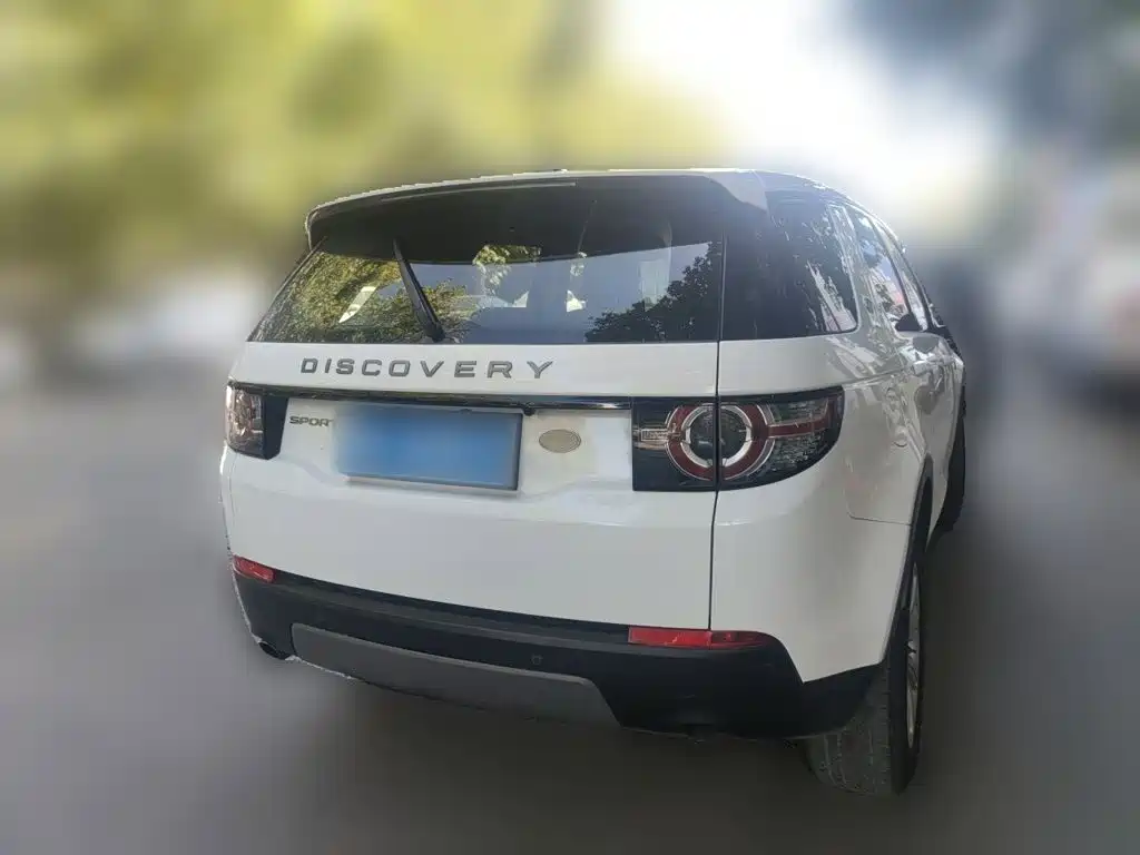Land Rover Discovery Sport — миниатюра 8