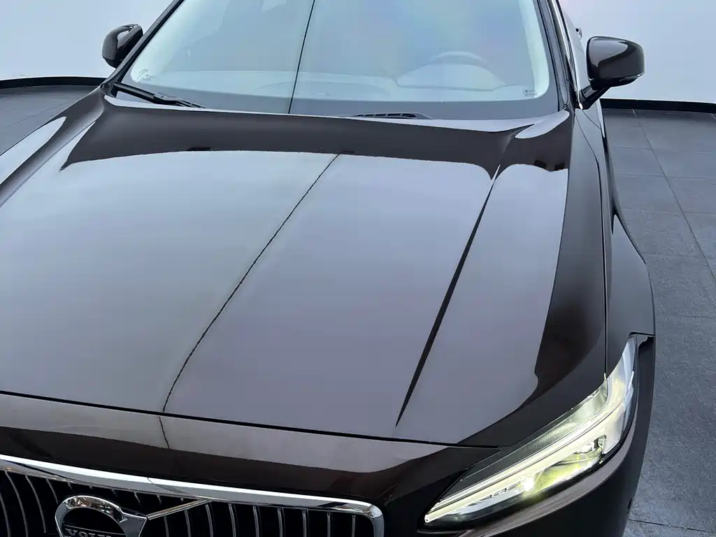 Volvo S90 — миниатюра 28