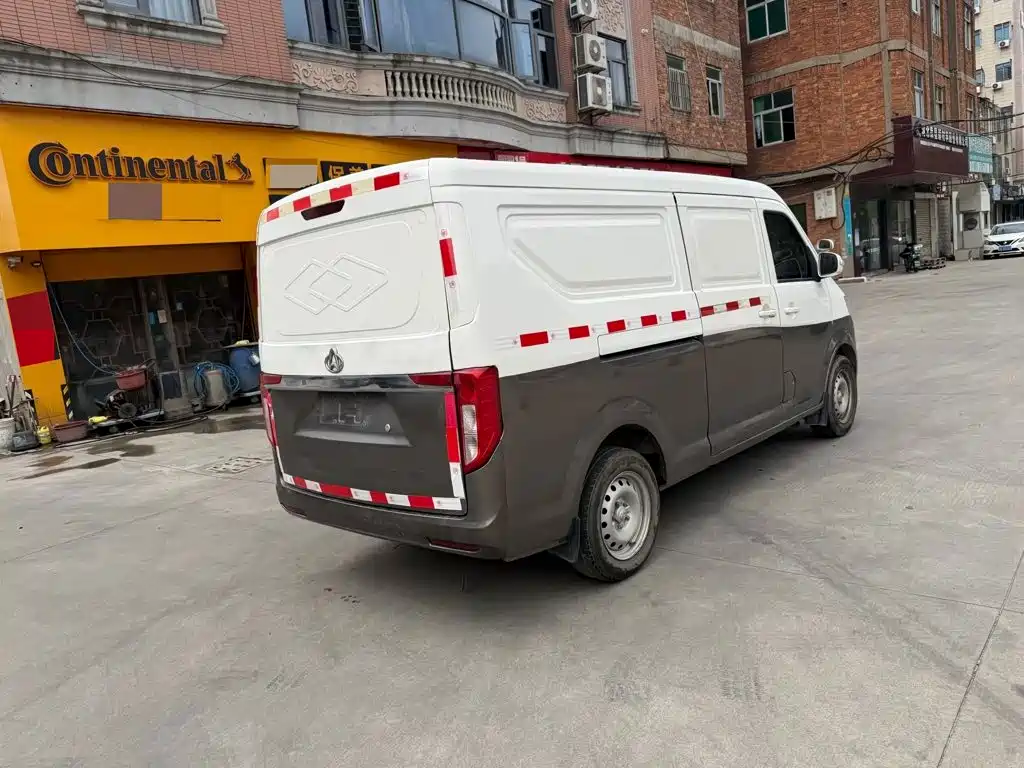 Kuayue Kuayue Star V5 EV — миниатюра 5