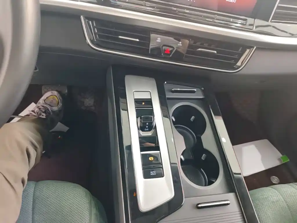 Volkswagen Tavendor — миниатюра 14