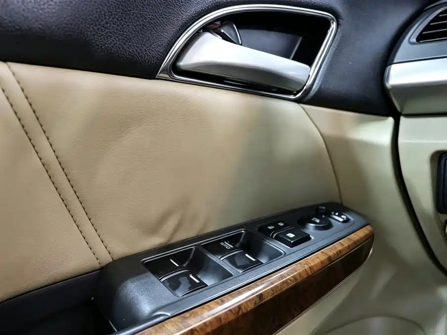 Honda Accord — миниатюра 14