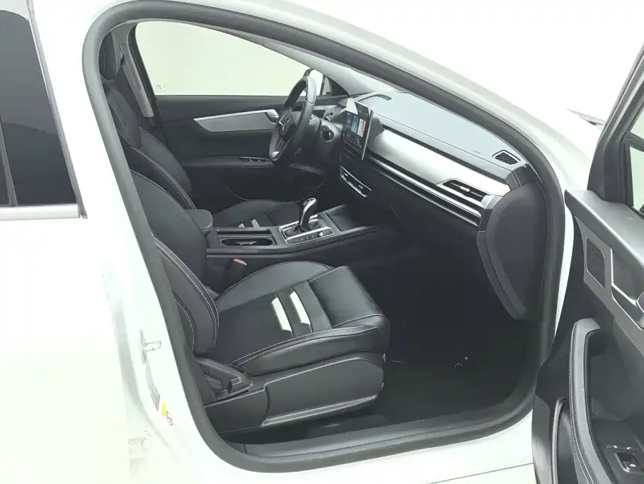 BYD Qin Pro — миниатюра 8