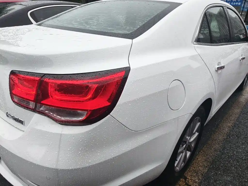 Chevrolet Malibu — миниатюра 8