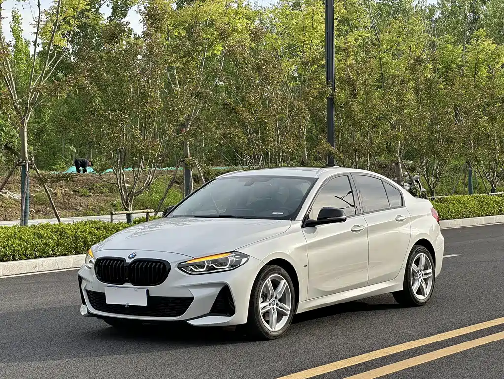 BMW 1 Series 2023