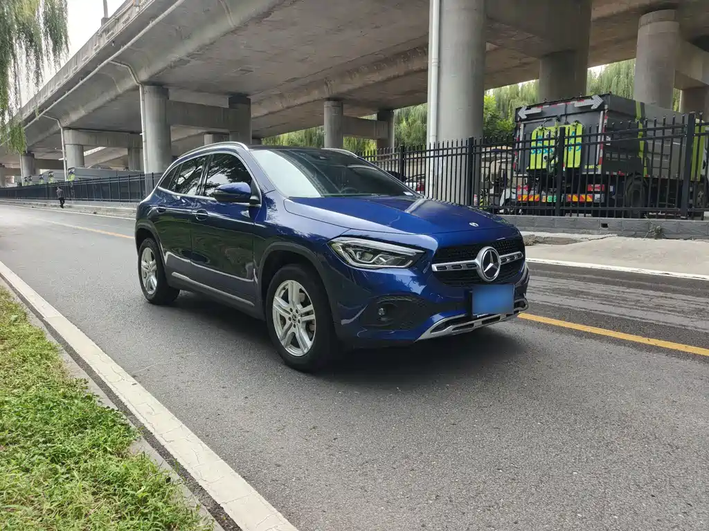 Mercedes-Benz GLA — миниатюра 3