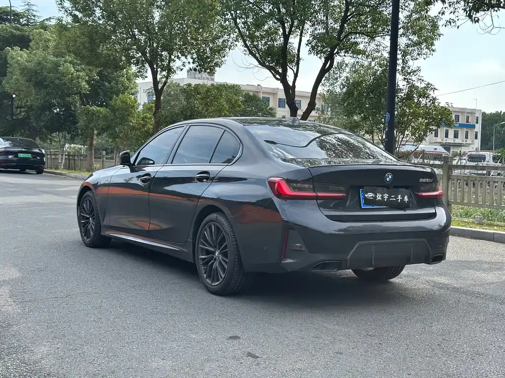 BMW 3 Series — миниатюра 15
