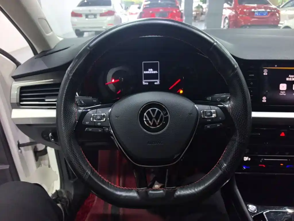 Volkswagen Lavida — миниатюра 11