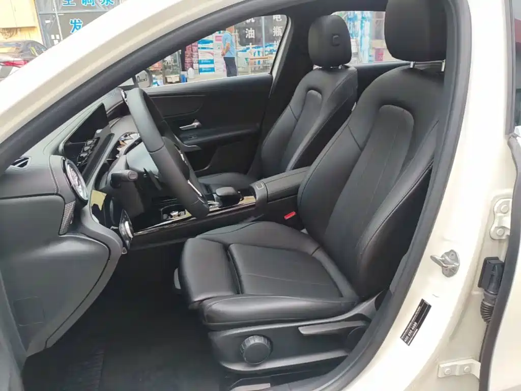 Mercedes-Benz A-Class — миниатюра 15