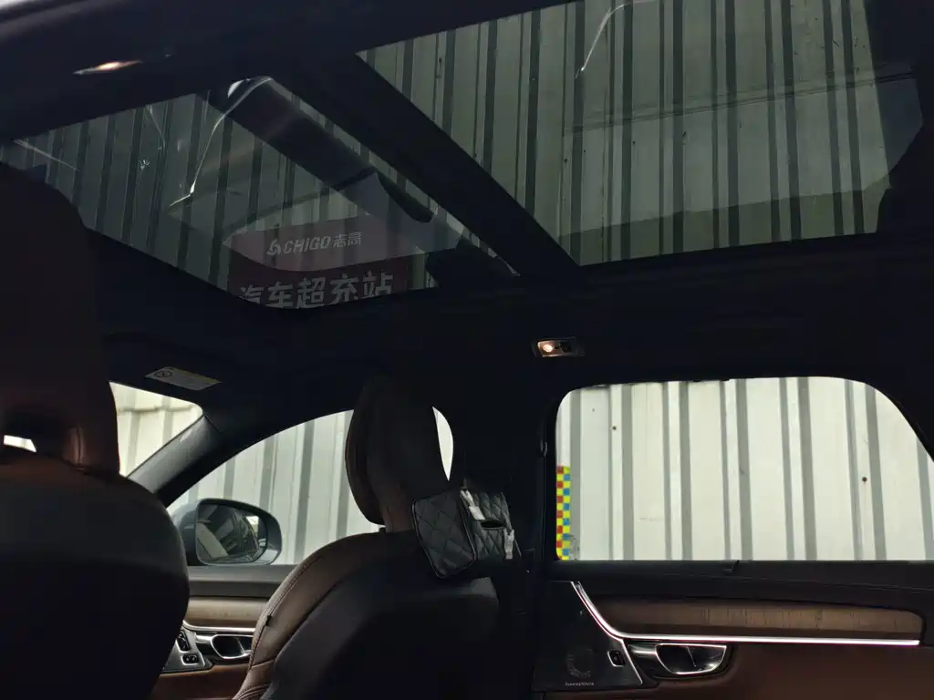Volvo V90 — миниатюра 25