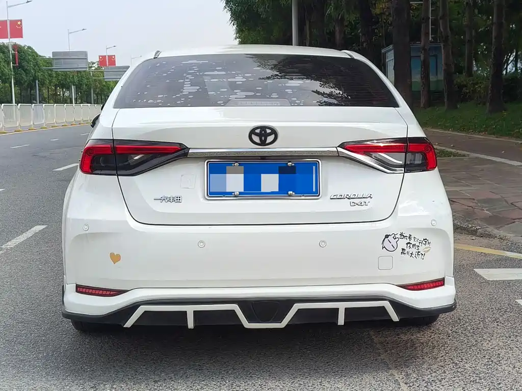 Toyota Corolla — миниатюра 5