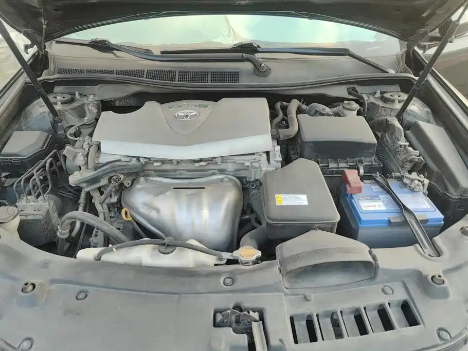 Toyota Camry — миниатюра 9