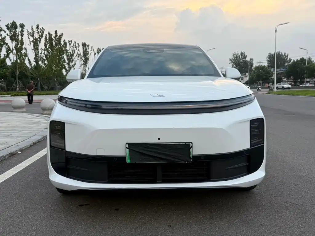 Li Auto Li L6 — миниатюра 2