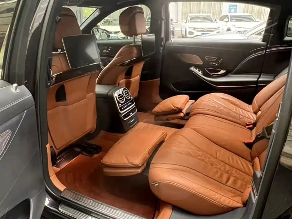 Mercedes-Benz S-Class — миниатюра 8