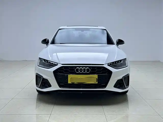 Audi A4L 2024 40 TFSI Luxury