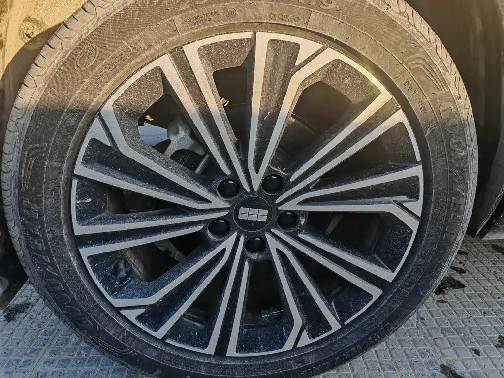 GEELY GALAXY GALAXY STARSHIP 7 EM I