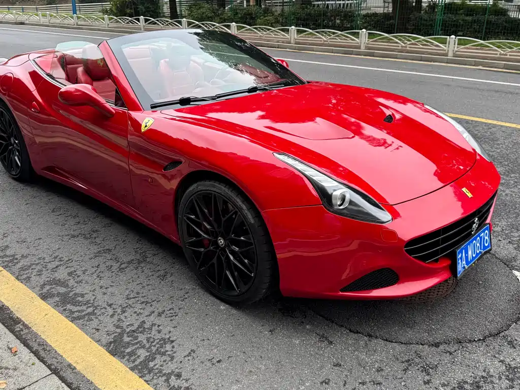 Ferrari California T 4.3L Standard Type, фото 15