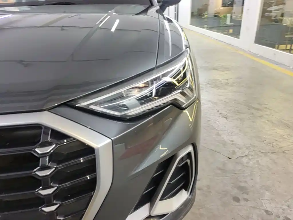Audi Q3 — миниатюра 24