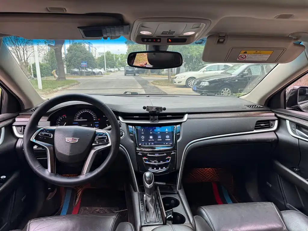 Cadillac XTS — миниатюра 7