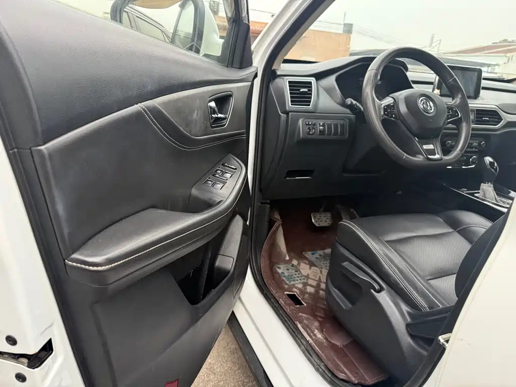 DONGFENG SCENERY S560