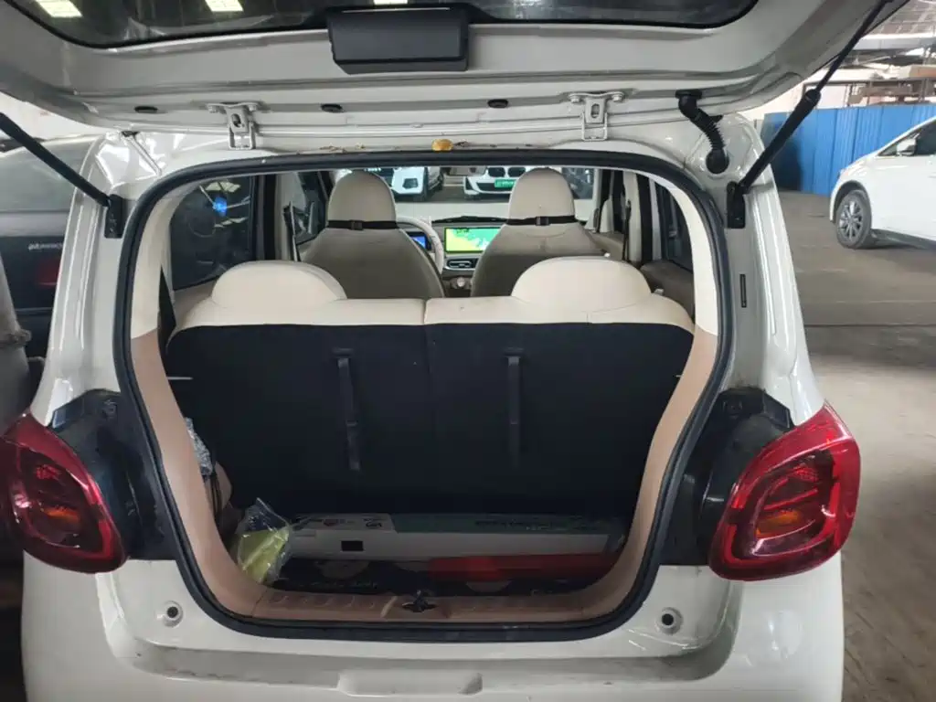 Wuling MINIEV — миниатюра 22