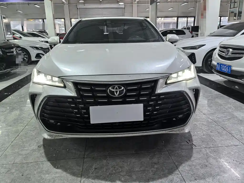TOYOTA ASIAN DRAGON