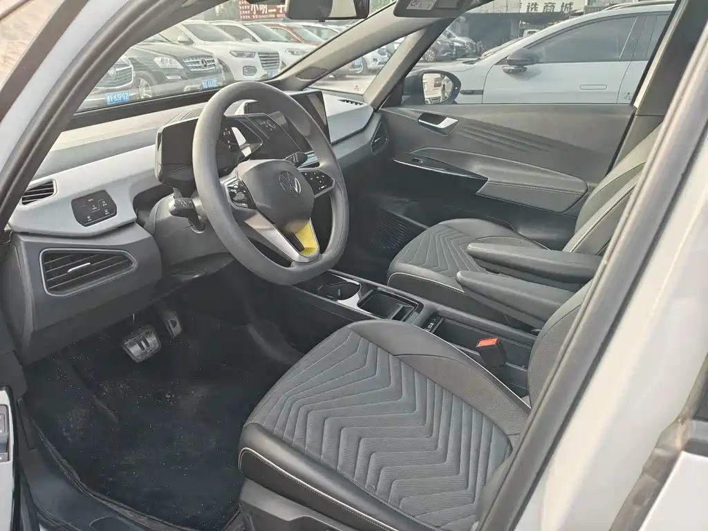 Volkswagen ID.3 — миниатюра 6