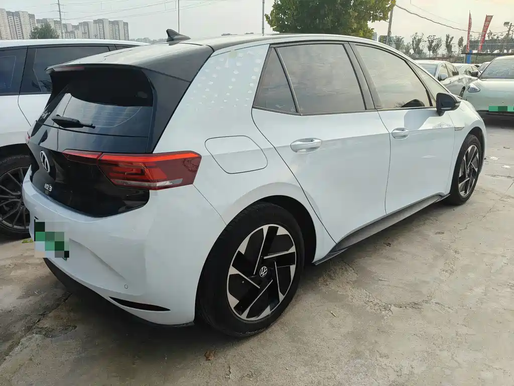 Volkswagen ID.3 — миниатюра 9