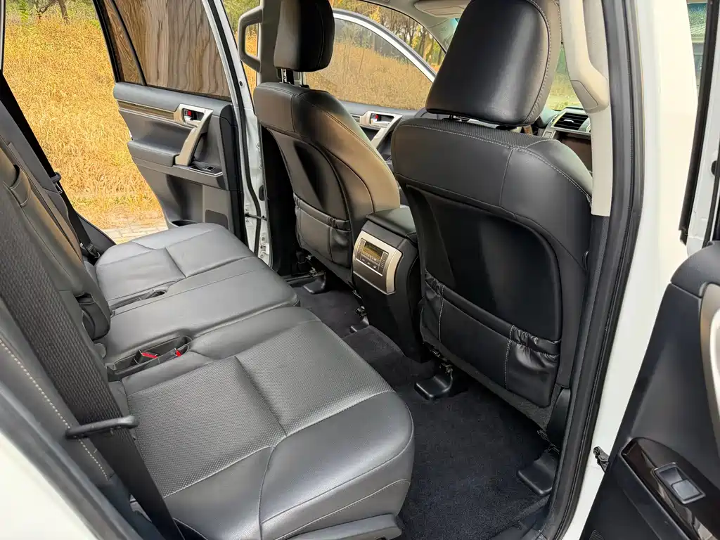 Lexus GX — миниатюра 22