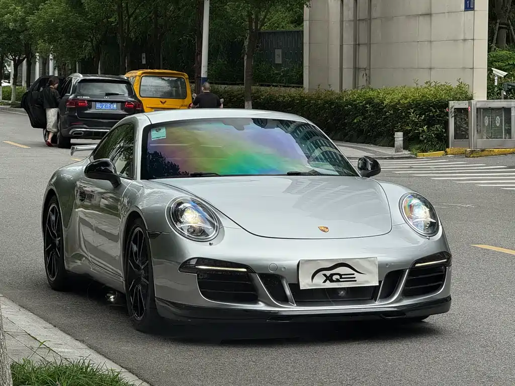 Porsche 911 2015 Carrera 3.4L Style Edition