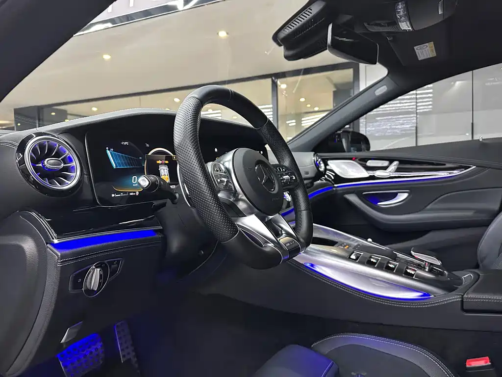 MERCEDES-BENZ AMG GT