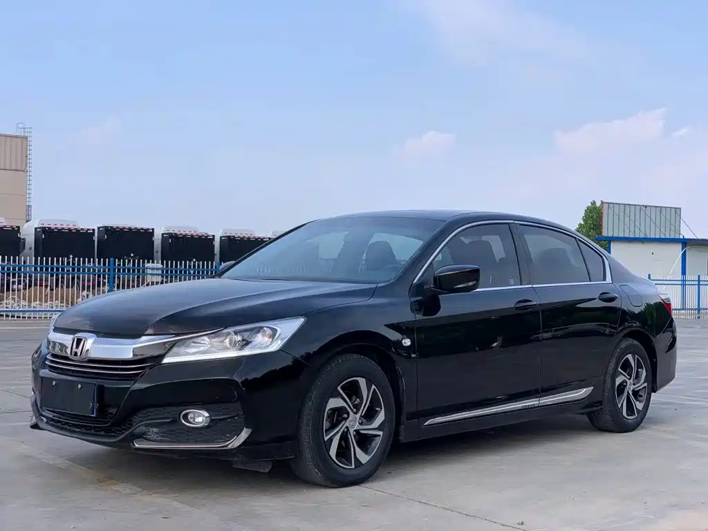 Honda Accord — миниатюра 4