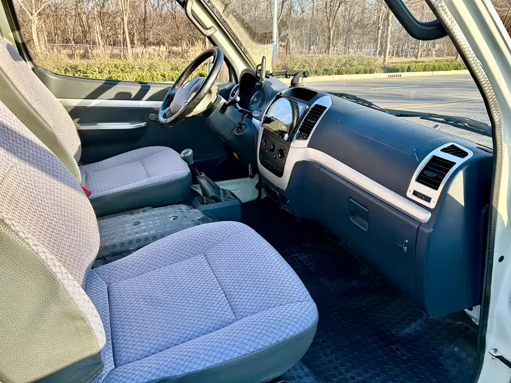 GOLDEN DRAGON SEA LION