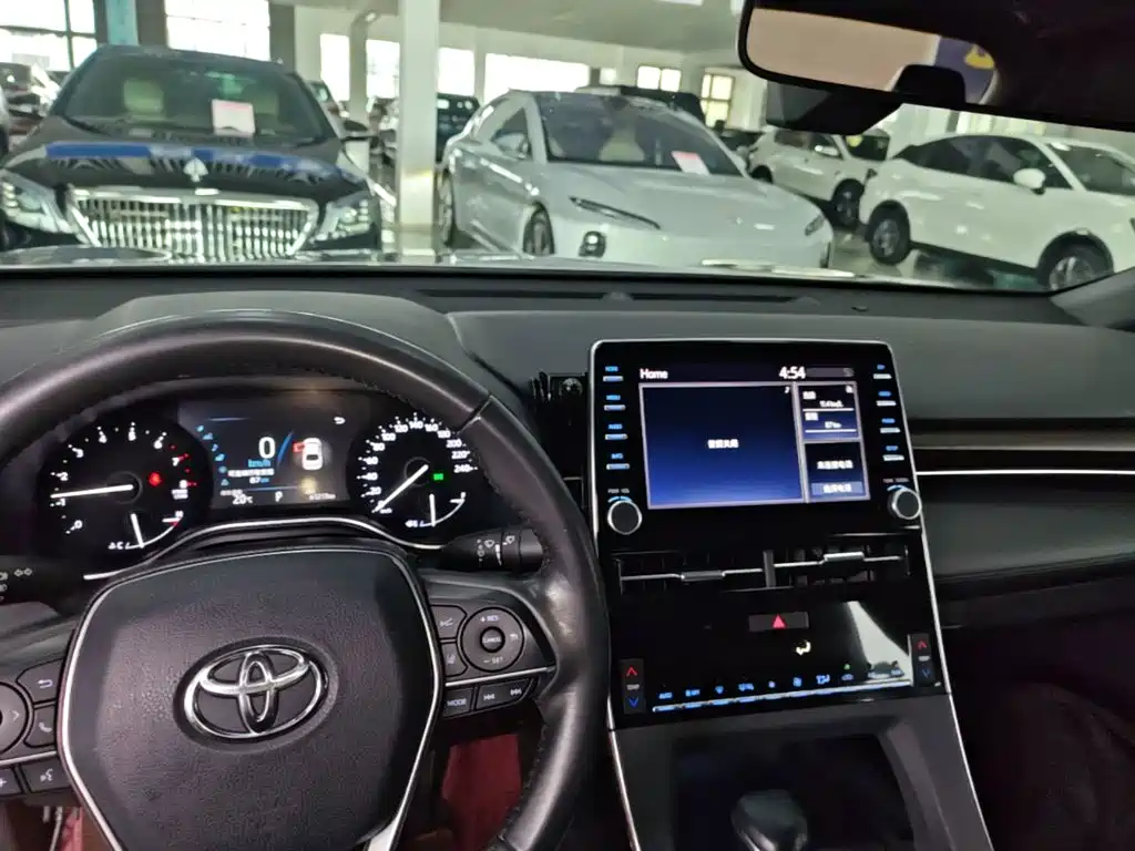 Toyota Avalon — миниатюра 10