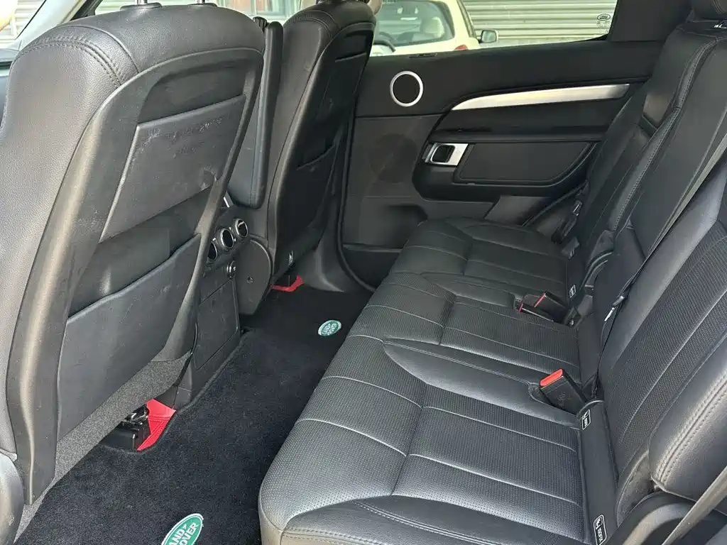 Land Rover Discovery 2020 2.0T SE