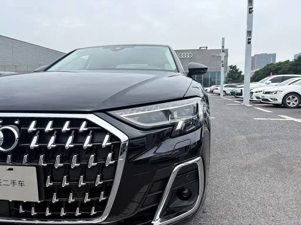 Audi A8 2024 A8L 50 TFSI quattro