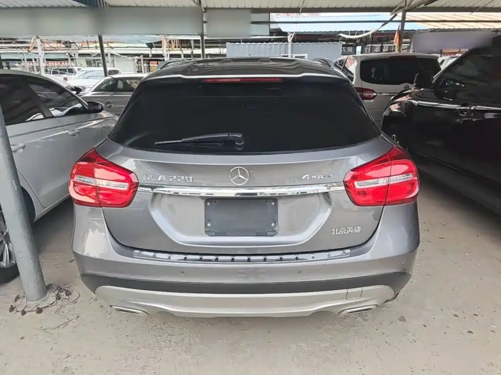 Mercedes-Benz GLA — миниатюра 6