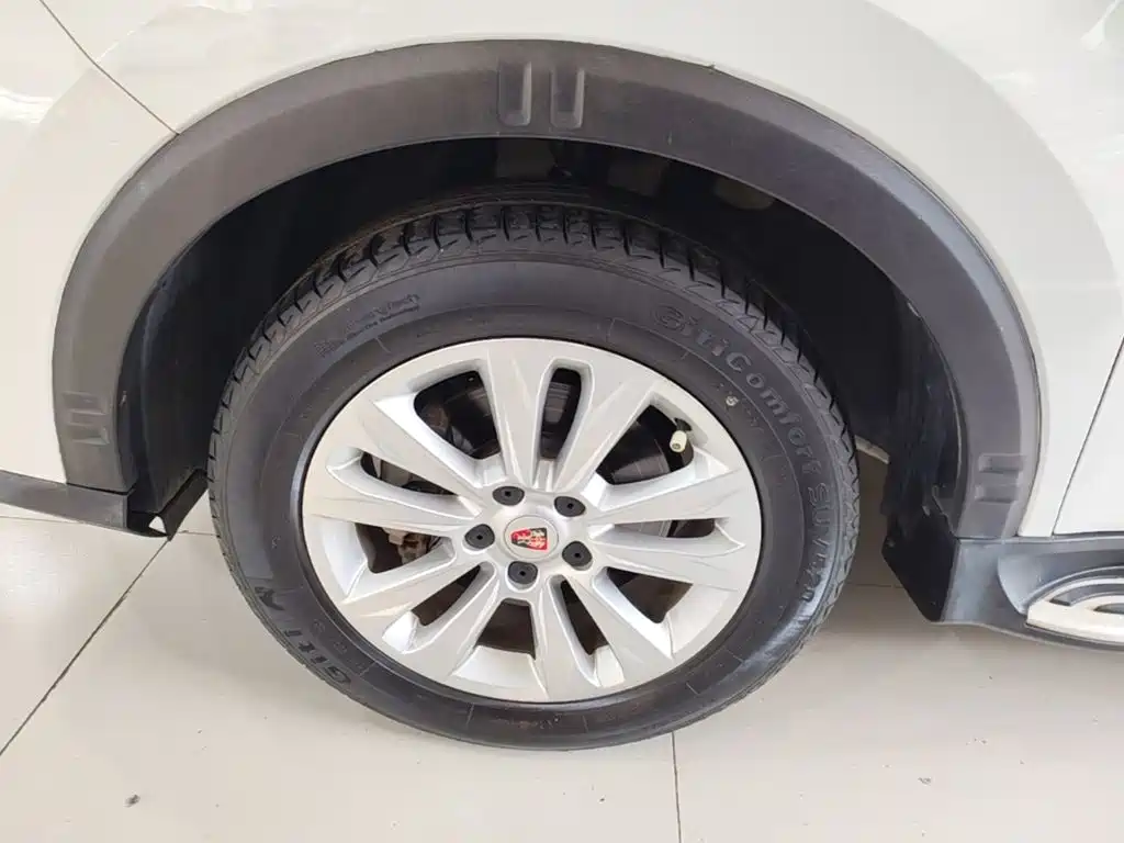 Roewe RX5 — миниатюра 23
