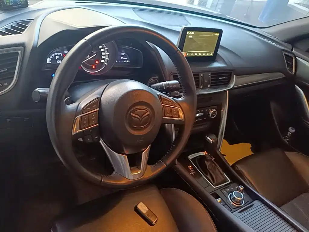 Mazda CX-4 — миниатюра 10