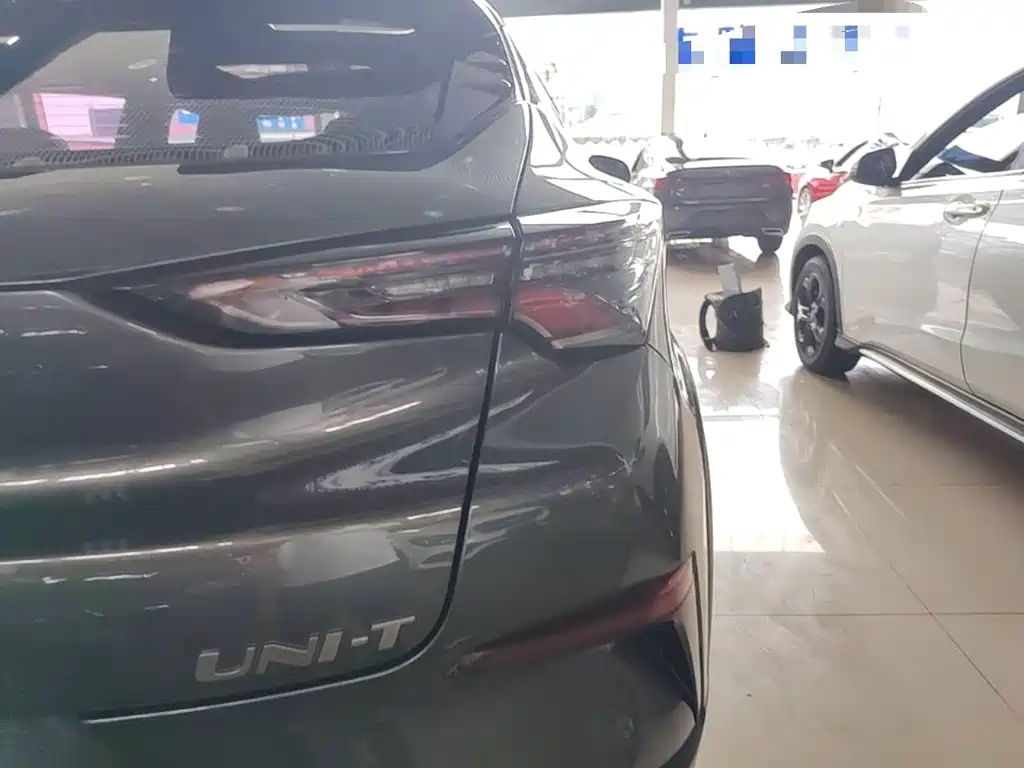 Changan UNI-T — миниатюра 8