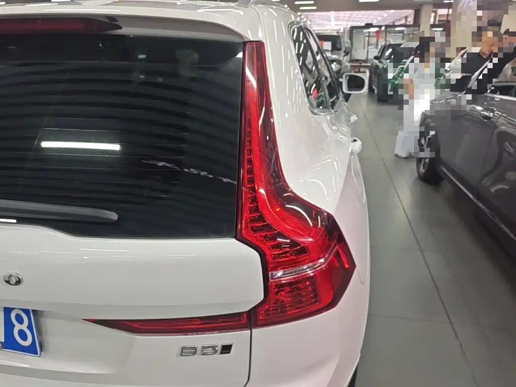 Volvo XC60 — миниатюра 8