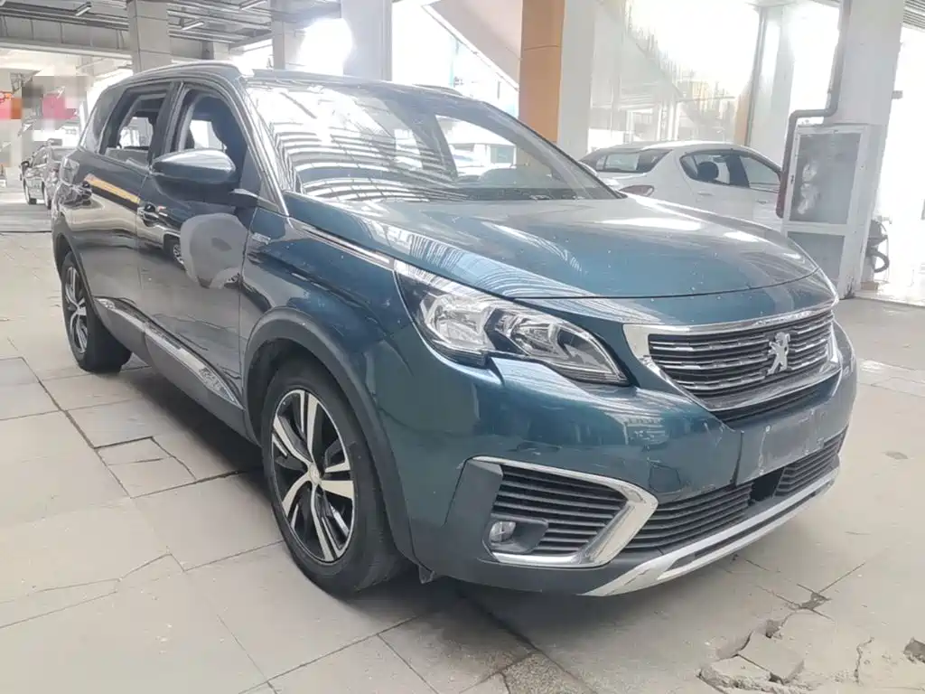 Peugeot 5008 — миниатюра 4