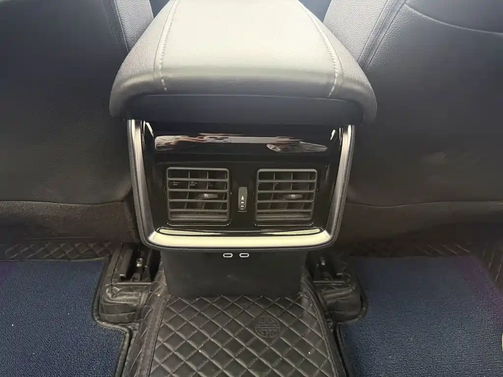 Toyota Harrier — миниатюра 12