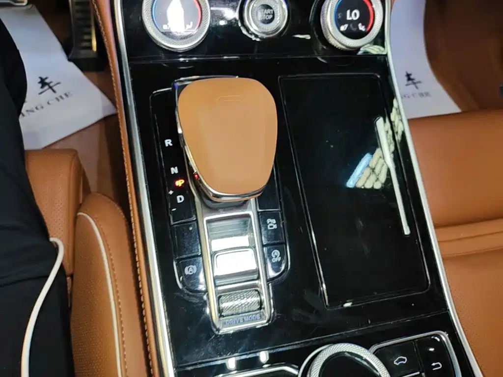 Hongqi Hongqi H9 — миниатюра 14