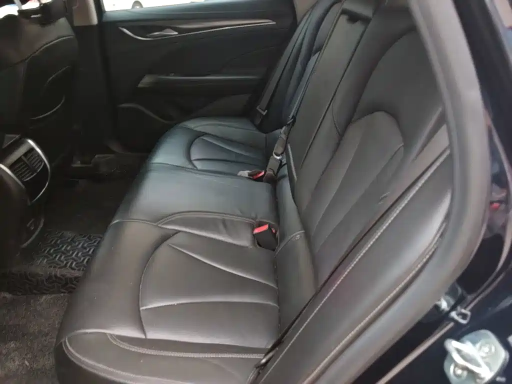 Buick LaCrosse — миниатюра 17